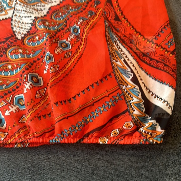 New York and Co. Red dark floral sheer top, small. - Picture 5 of 9